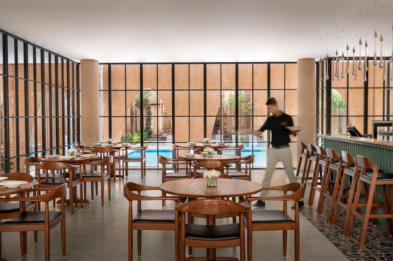 Time Square Resort & Spa 普杰 外观 照片