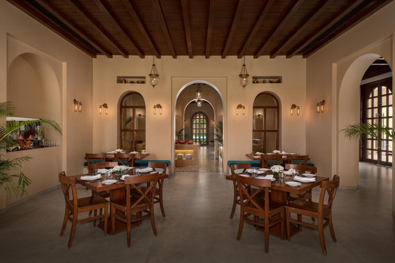 Time Square Resort & Spa 普杰 外观 照片