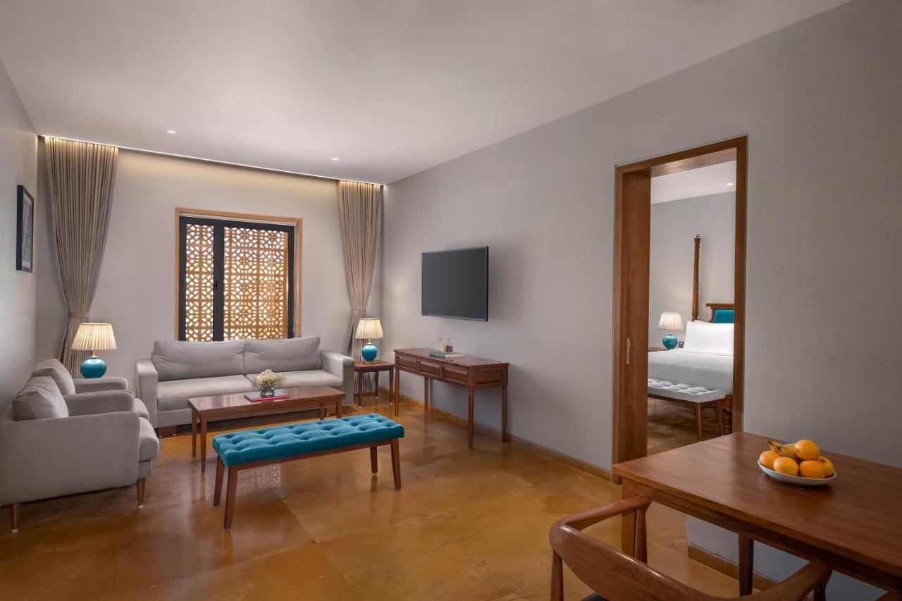 Time Square Resort & Spa 普杰 外观 照片