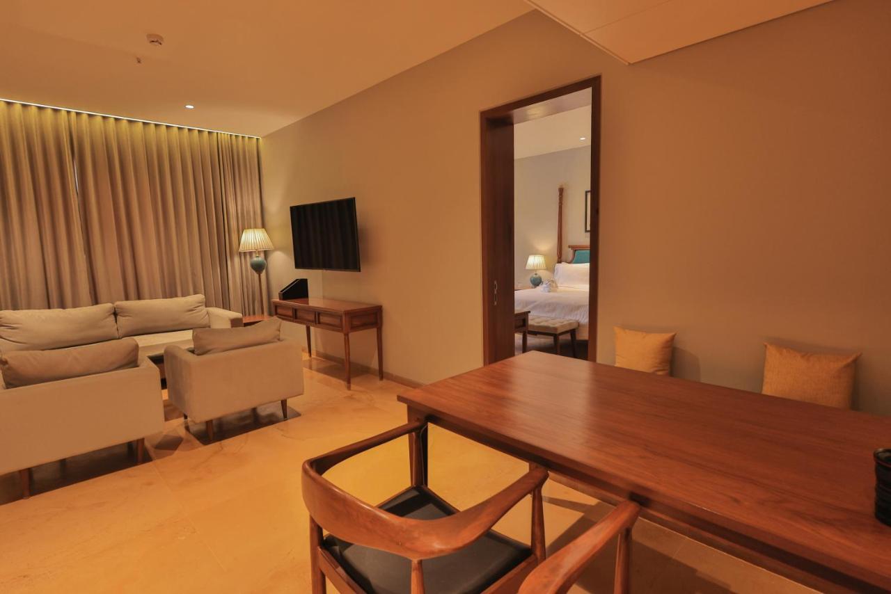 Time Square Resort & Spa 普杰 外观 照片
